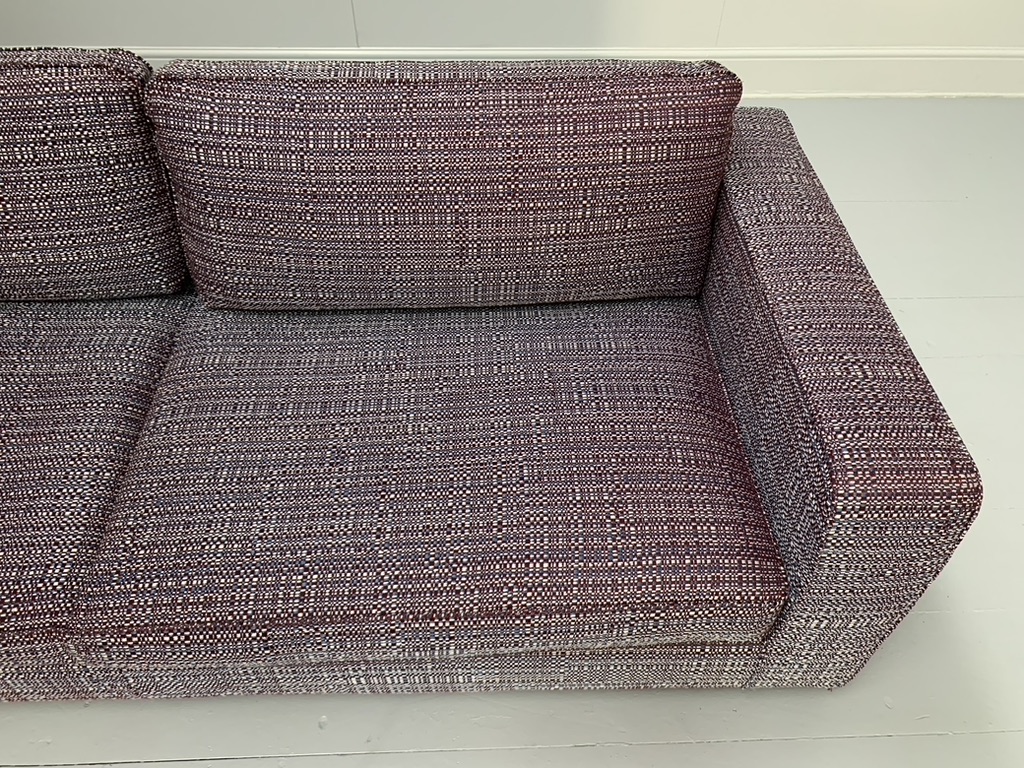 Minotti "Freeman" 4-Seat L-Shape Sofa - In Dedar Tweed Fabric - Image 9