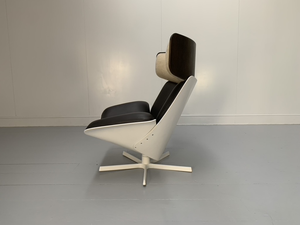 B&B Italia "Almora" Lounge Armchair & Footrest - In Merino & Grey Leather - Image 8