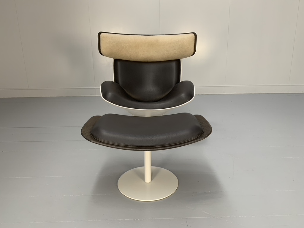 B&B Italia "Almora" Lounge Armchair & Footrest - In Merino & Grey Leather - Image 3