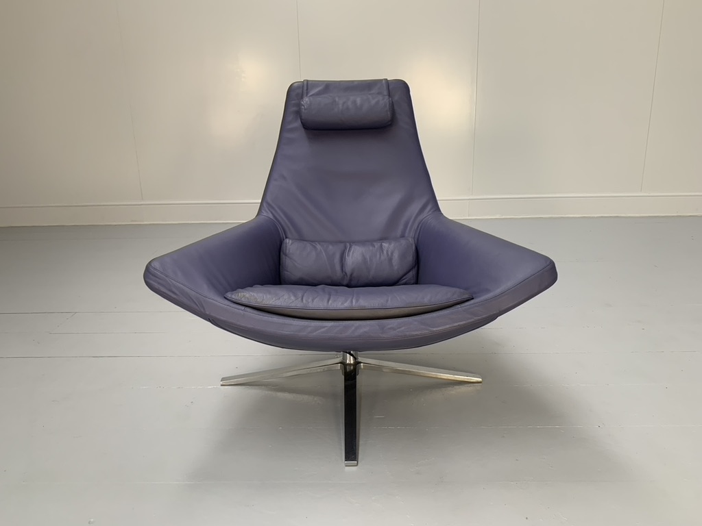 B&B Italia "Metropolitan ME100" Armchair - In Blue "Gamma" Leather
