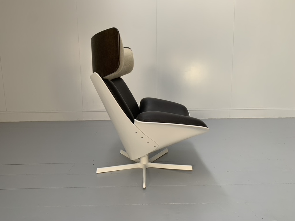 B&B Italia "Almora" Lounge Armchair & Footrest - In Merino & Grey Leather - Image 7