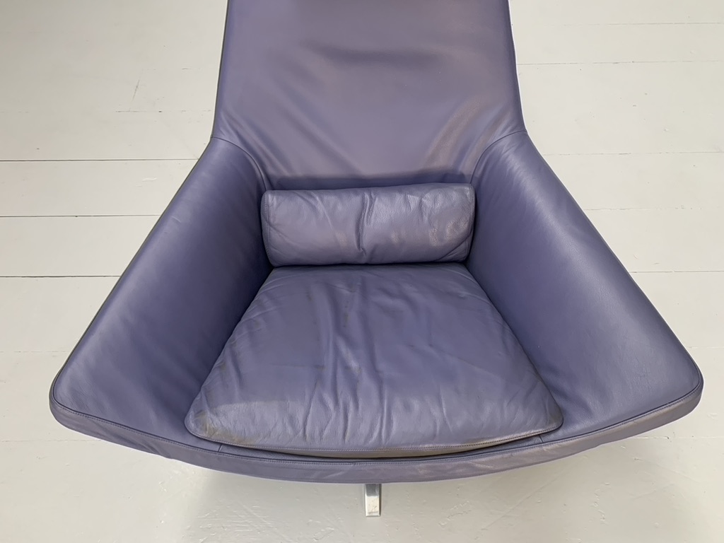 Pair of B&B Italia "Metropolitan ME100" Armchairs - In Blue "Gamma" Leather - Image 13
