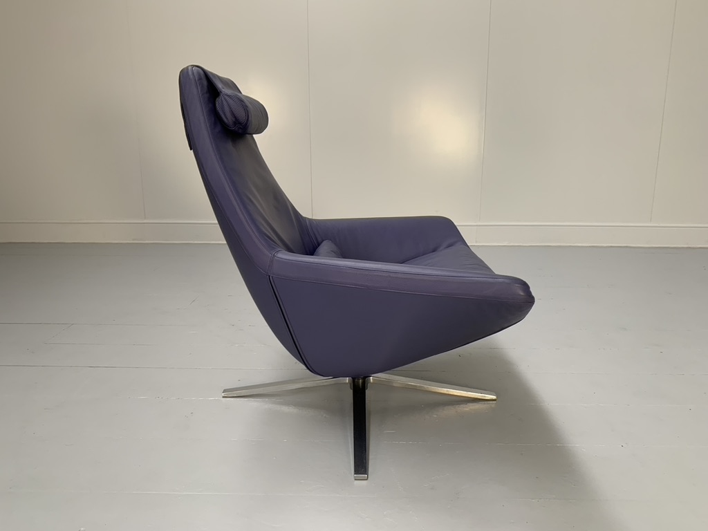 Pair of B&B Italia "Metropolitan ME100" Armchairs - In Blue "Gamma" Leather - Image 7