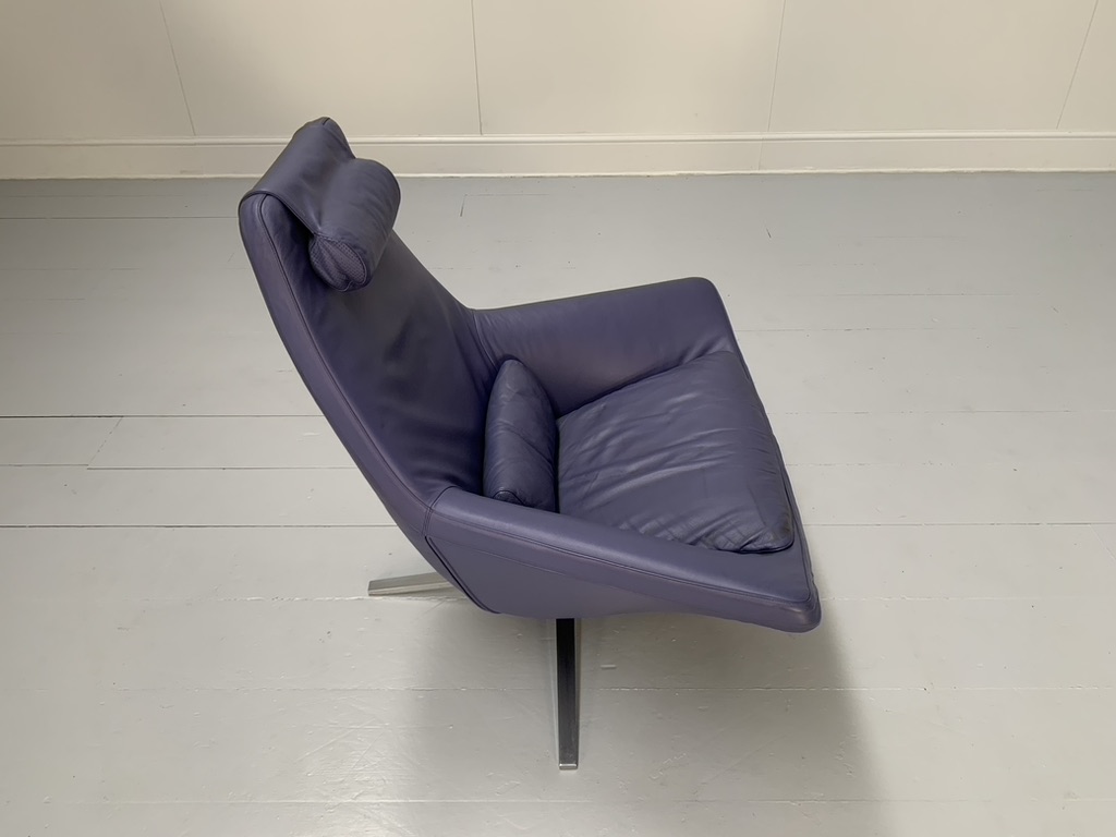 Pair of B&B Italia "Metropolitan ME100" Armchairs - In Blue "Gamma" Leather - Image 10