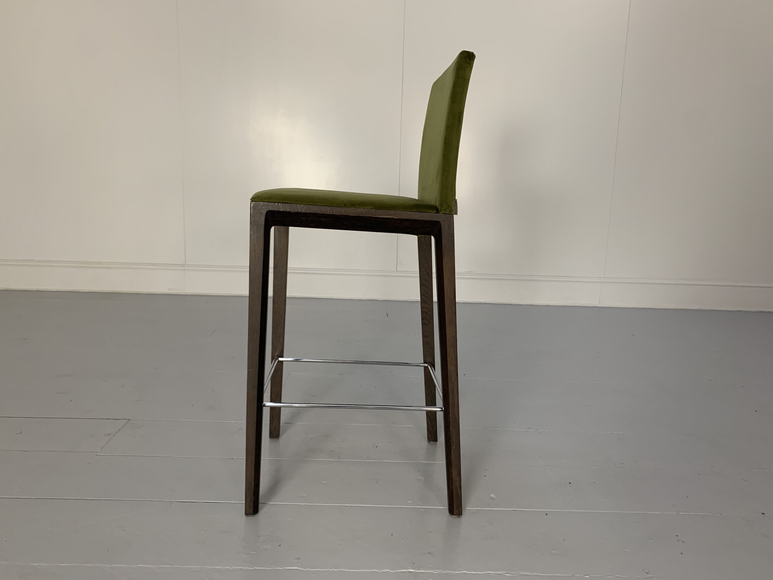 Walter Knoll "Andoo" Bar Stool - In Green Velvet & Walnut - Image 5