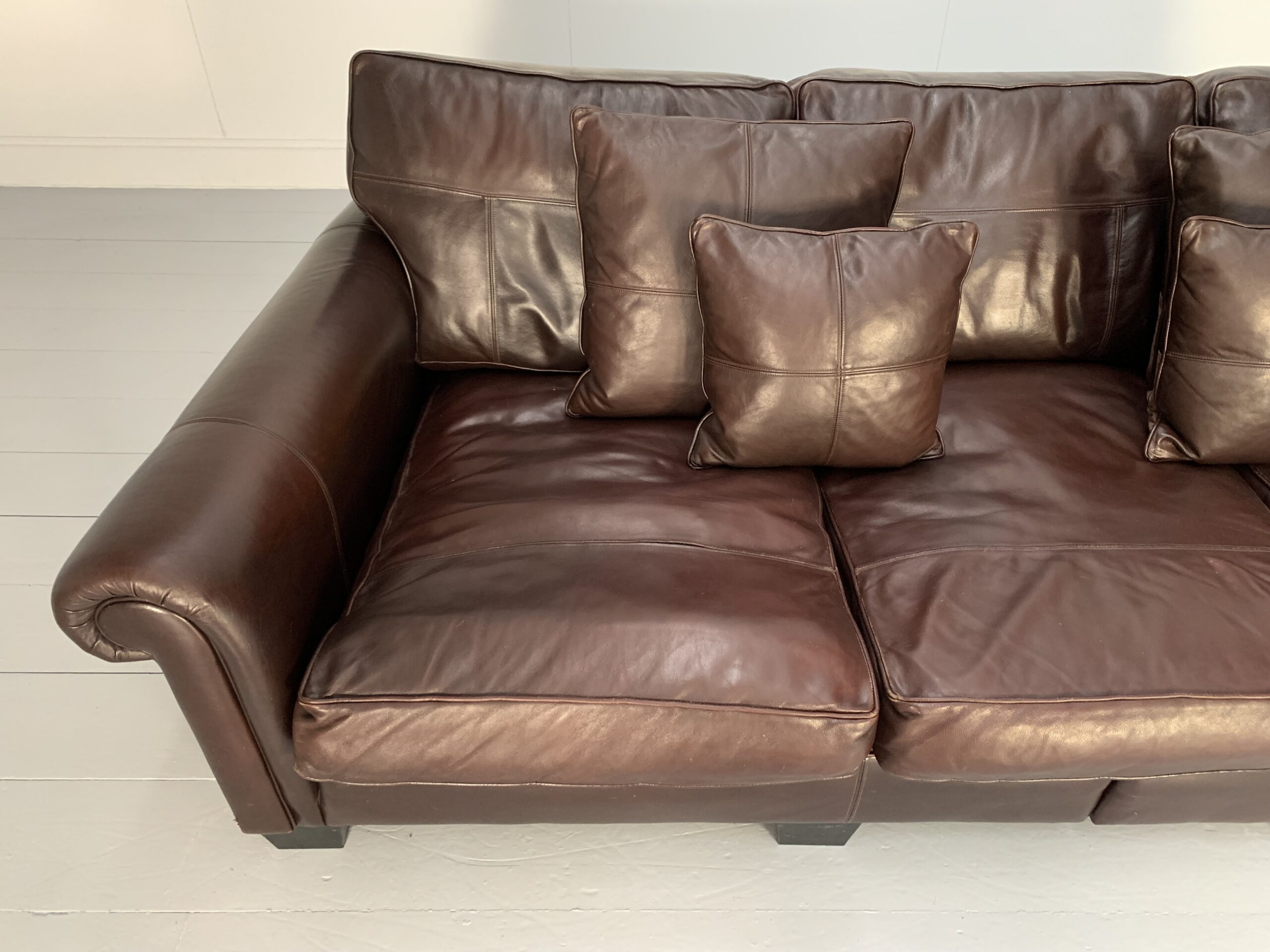 Duresta "New Plantation" Grand 4-Seat Sofa - In Dark Brown Leather - Image 13