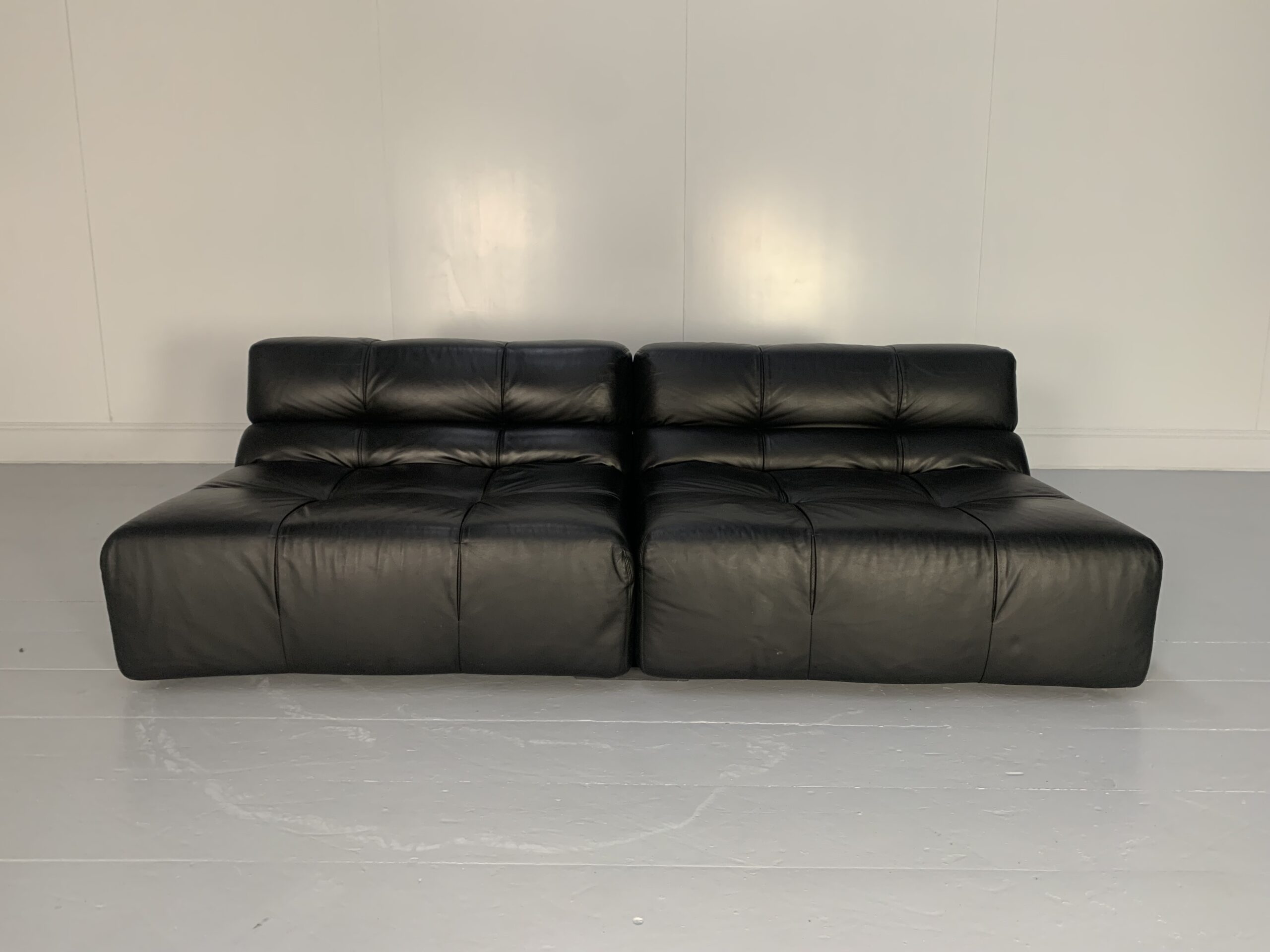 B&B Italia "Tufty Time" Sofa - In Black Leather - Image 3