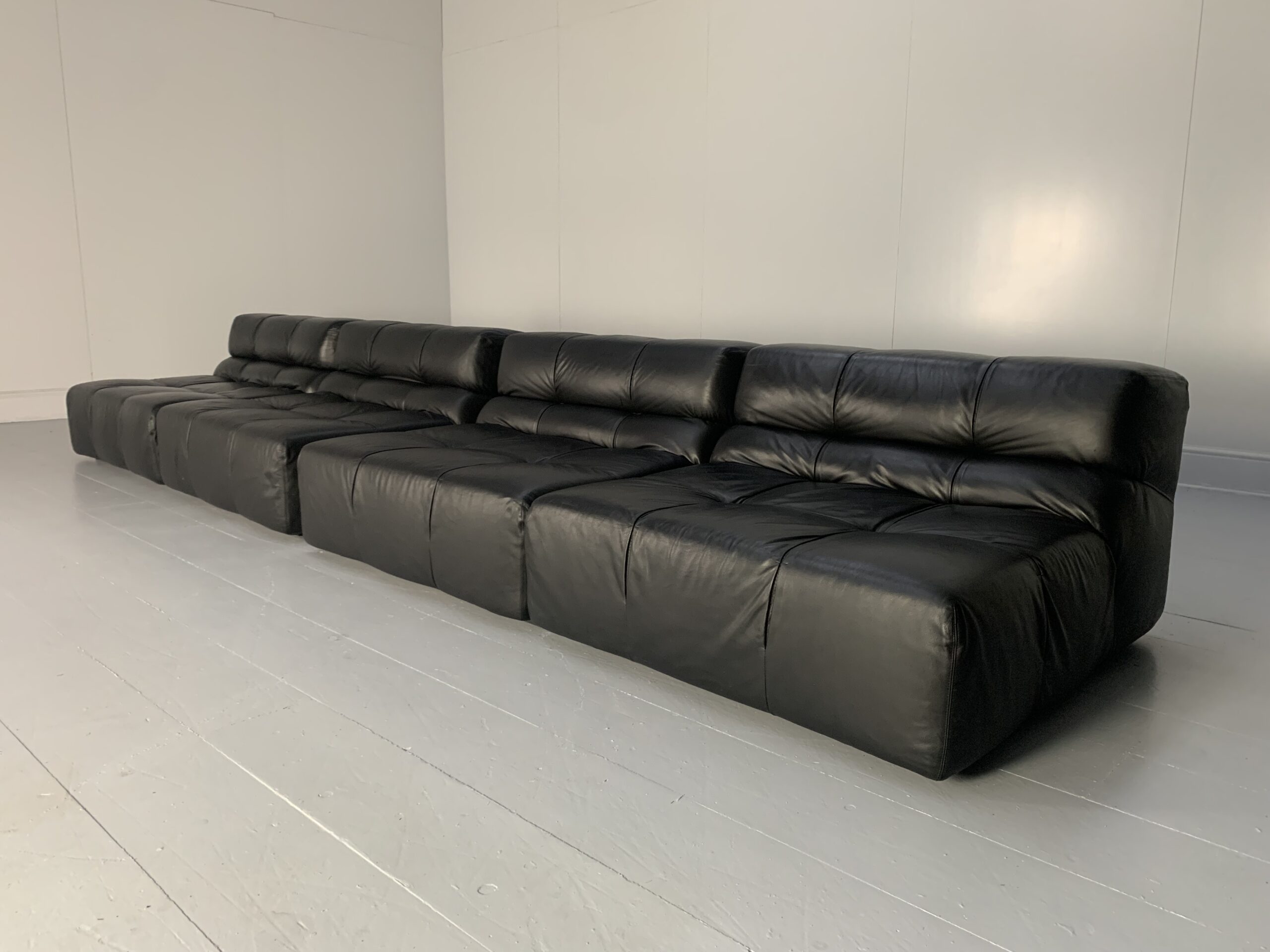 B&B Italia "Tufty Time" Sofa - In Black Leather - Image 13
