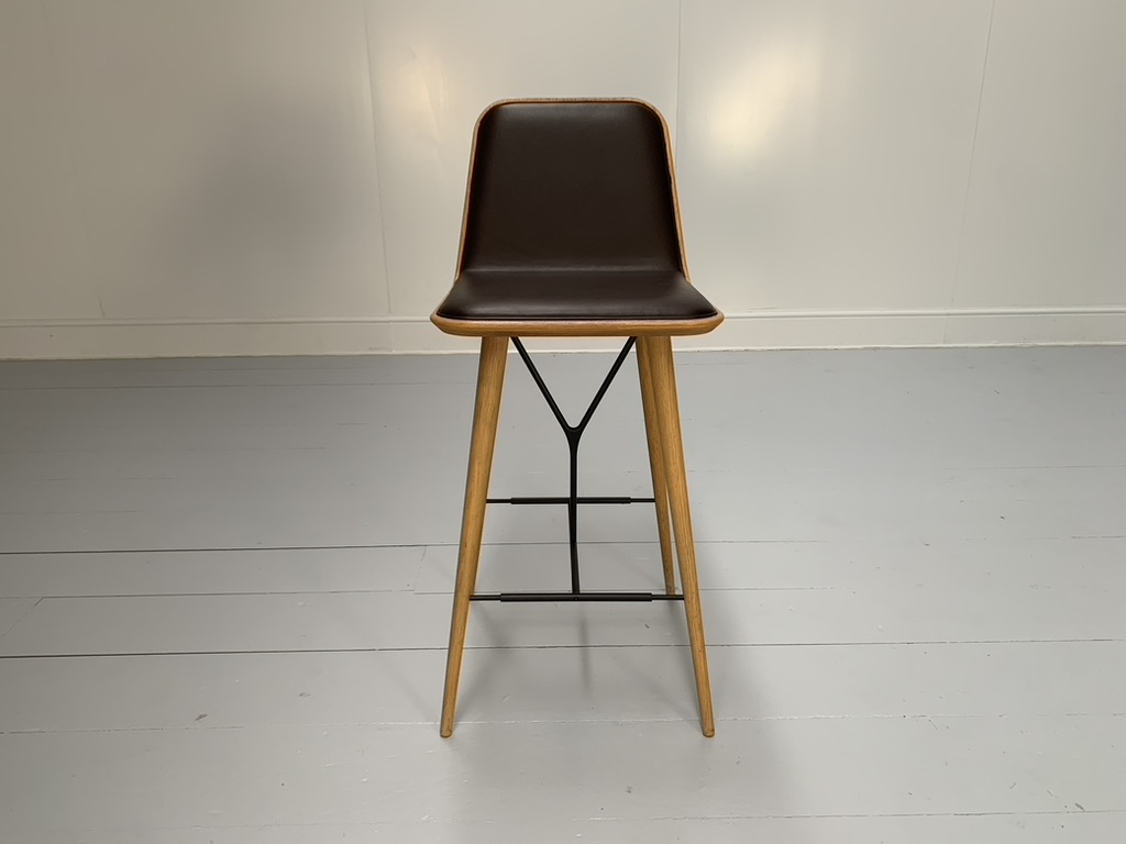 Walter Knoll 1 2 4 6 Fredericia "Spine" Counter Bar Stools - In Brown Leather & Oak  - 7 Available