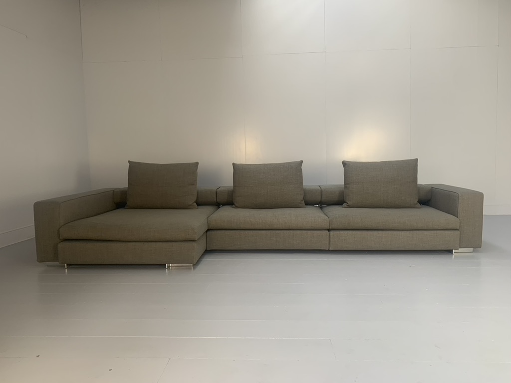 Molteni & C "Turner" 5-Seat L-Shape Sofa - In Neutral Woven Fabric - Image 4