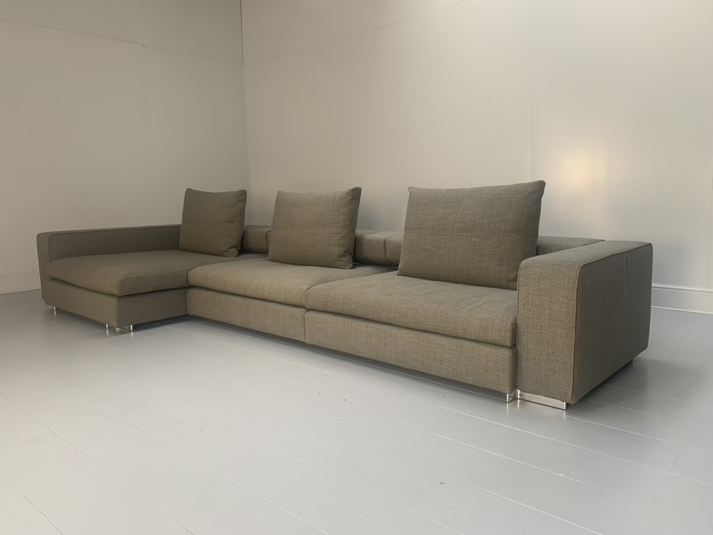 Molteni & C "Turner" 5-Seat L-Shape Sofa - In Neutral Woven Fabric - Image 5