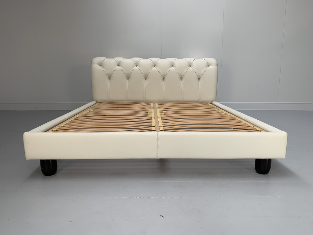 Fendi Casa "Chesterfield" Superking Bed - In White Leather
