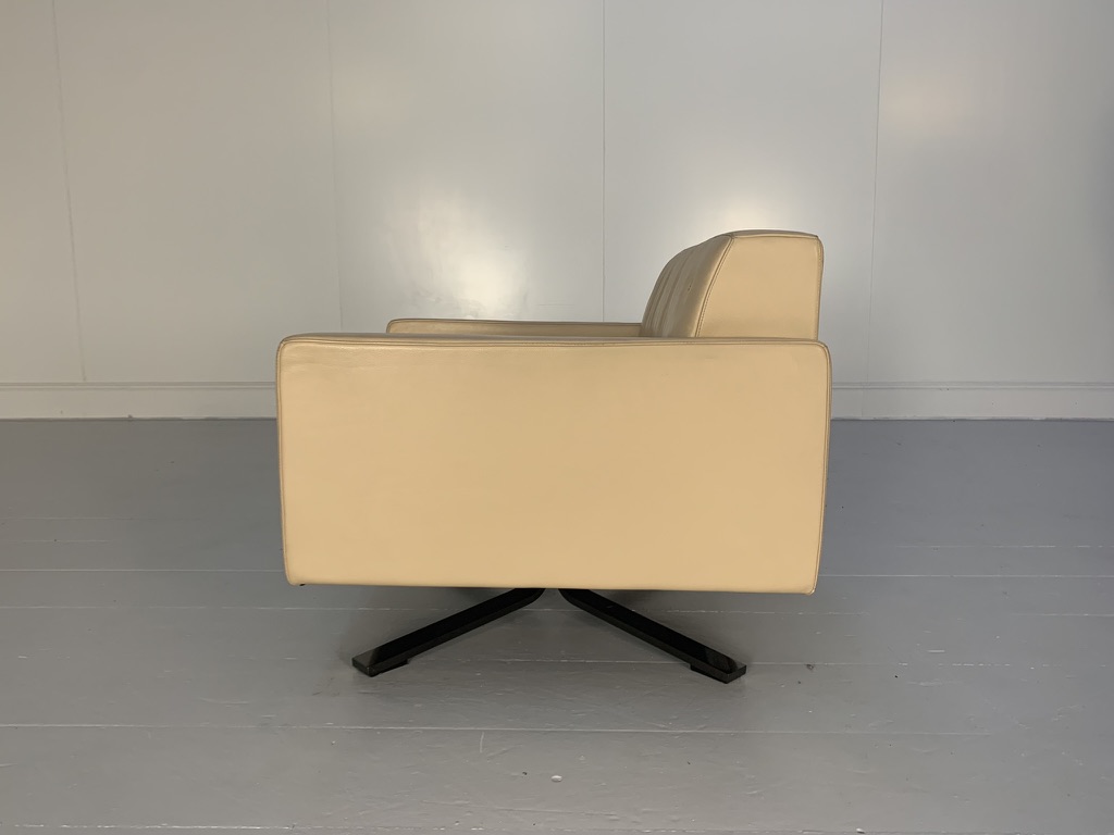 Pair of Poltrona Frau for Ferrari "Kennedee" Armchairs - In "Pelle Frau SC" Leather - Image 9