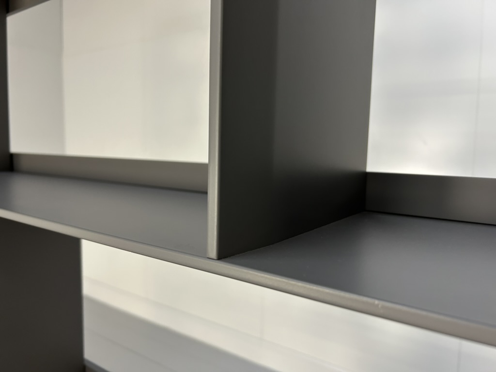 B&B Italia "Flat C" Bookcase Display Unit - In Dark Grey Painted Metal - Image 6