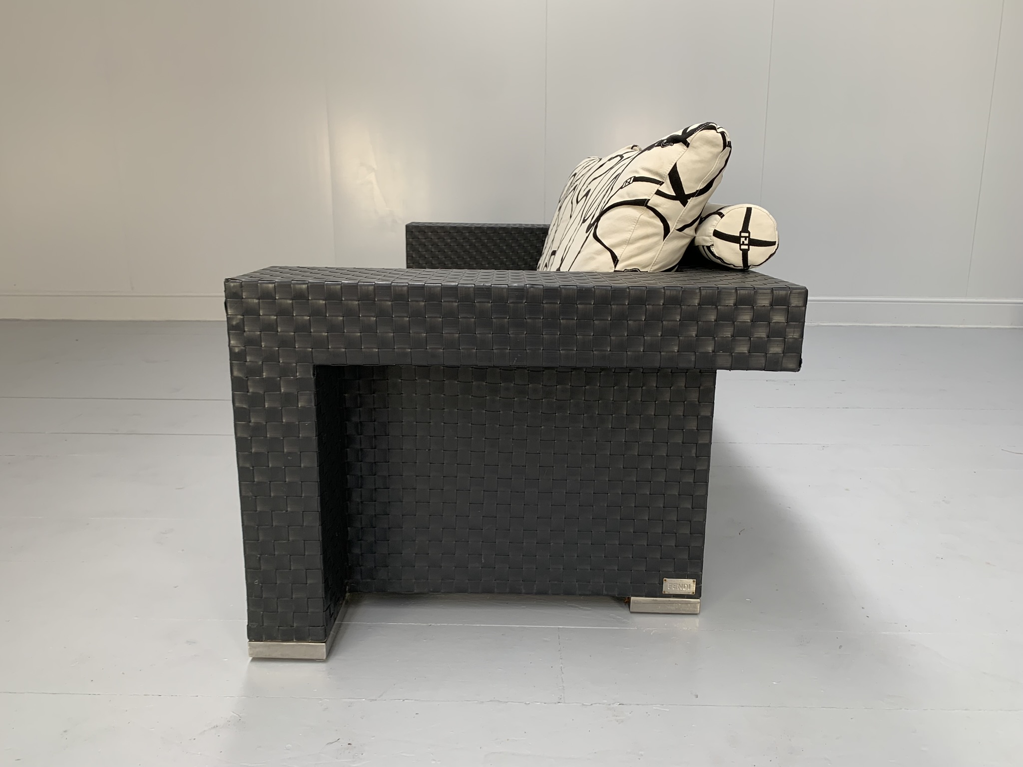 Fendi Casa Outdoor Furniture - Sofa, Armchair, Lounger & Large Table - Image 6