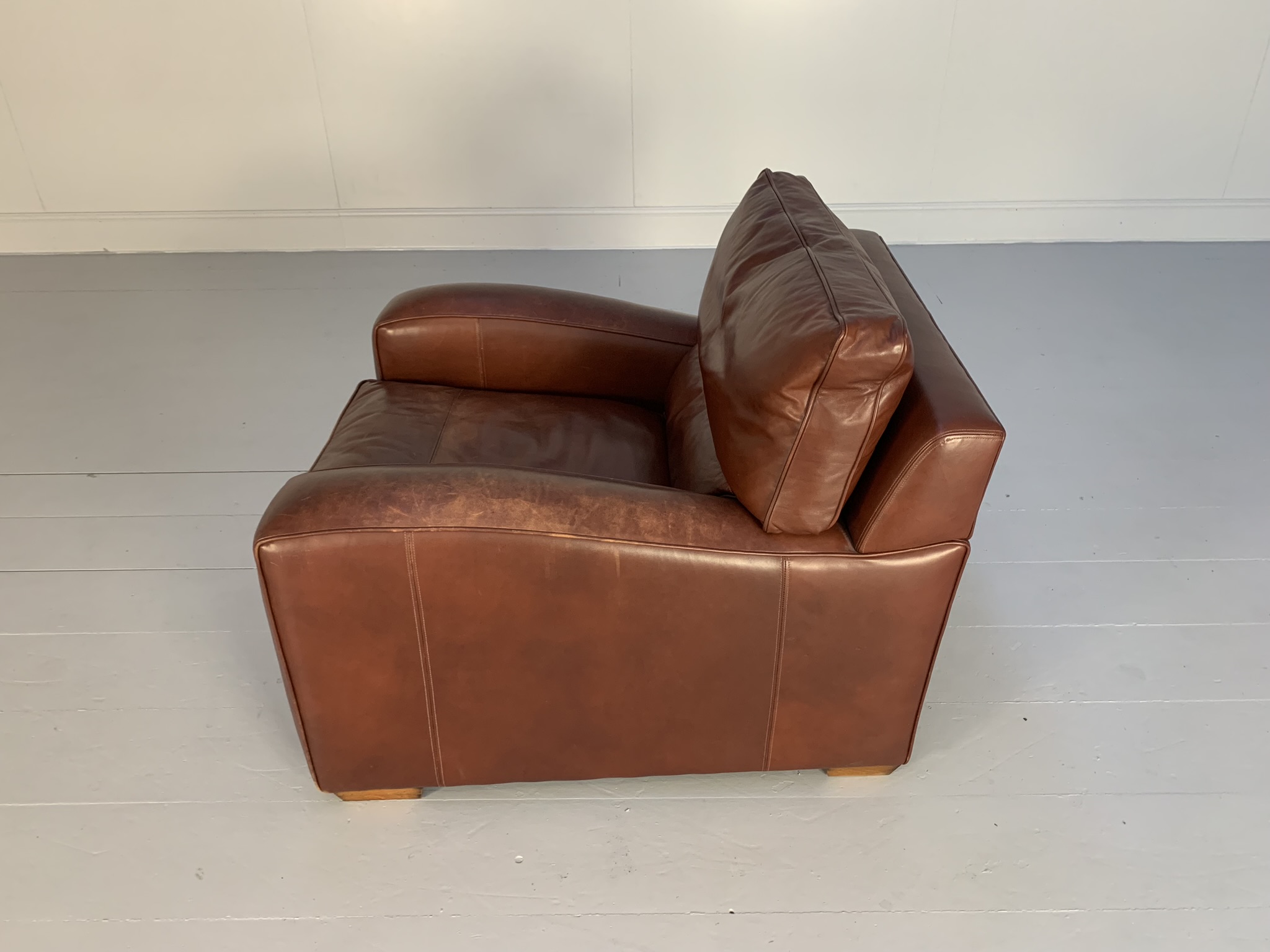 Duresta "Panther" Armchair - In Brown "Mustang" Leather - Image 9