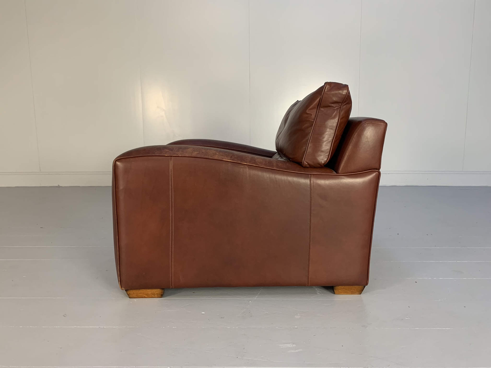 Duresta "Panther" Armchair - In Brown "Mustang" Leather - Image 5
