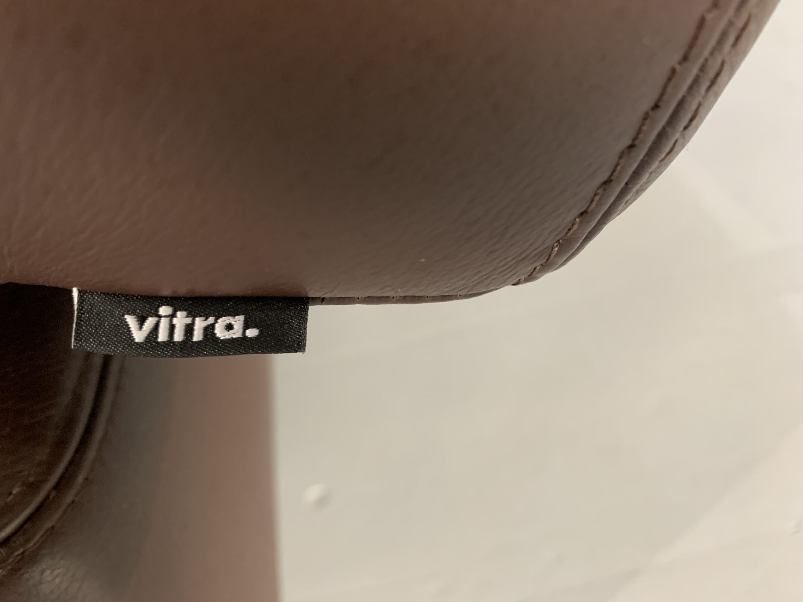 Vitra "Visavis" 3-Seat Sofa - In Dark-Brown Leather - Image 13