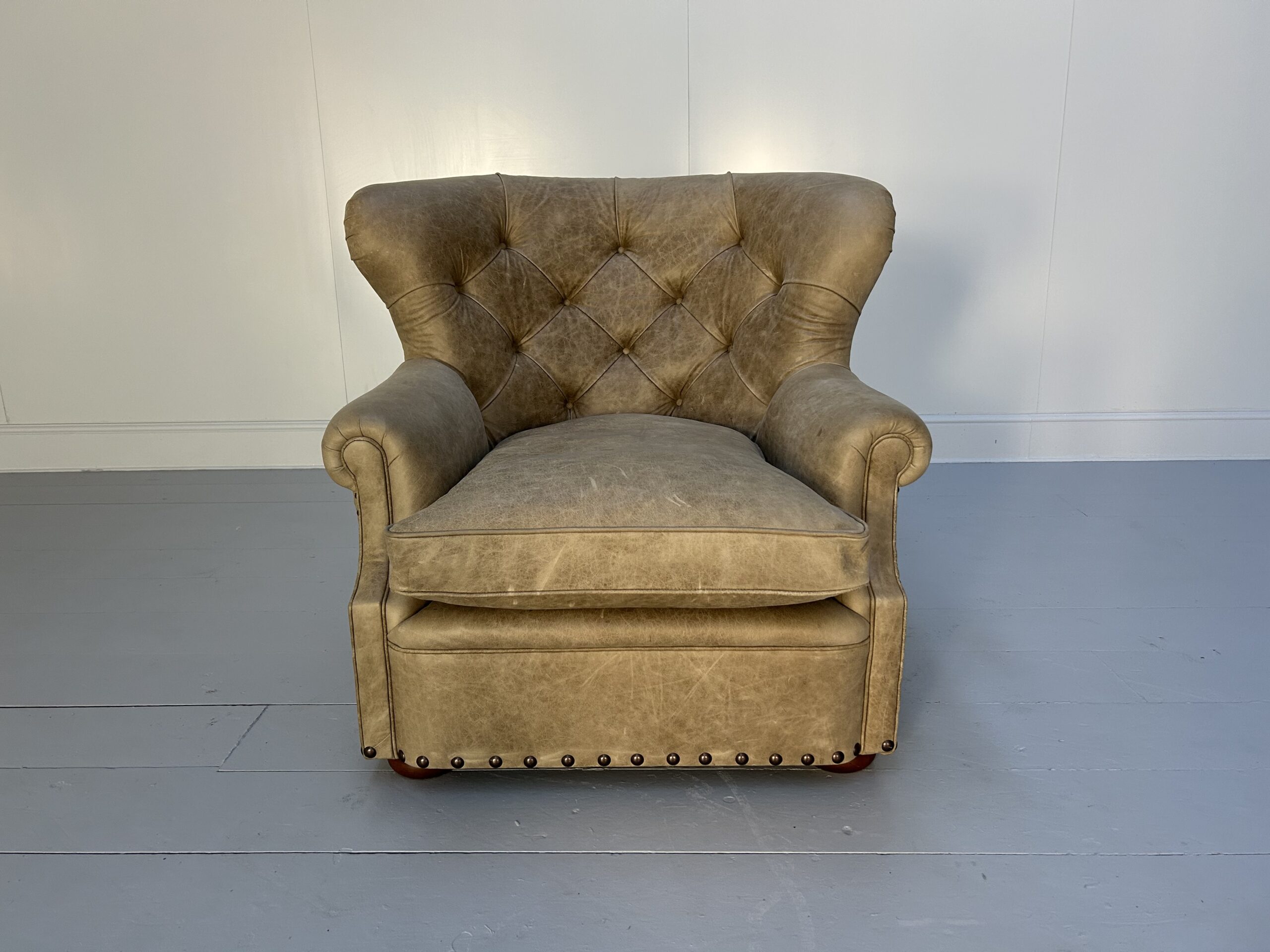 Pair of Ralph Lauren "Writers" Inspired Armchairs & Ottomans - In Vintaged Walnut Leather - Image 9