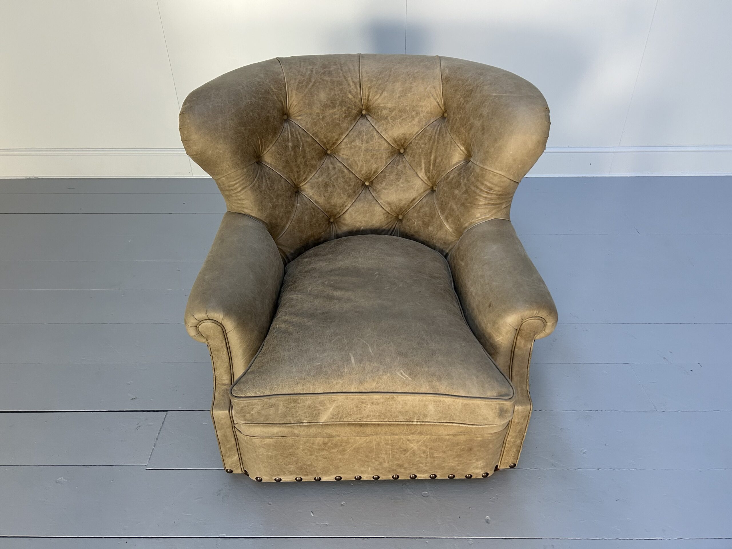 Pair of Ralph Lauren "Writers" Inspired Armchairs & Ottomans - In Vintaged Walnut Leather - Image 16