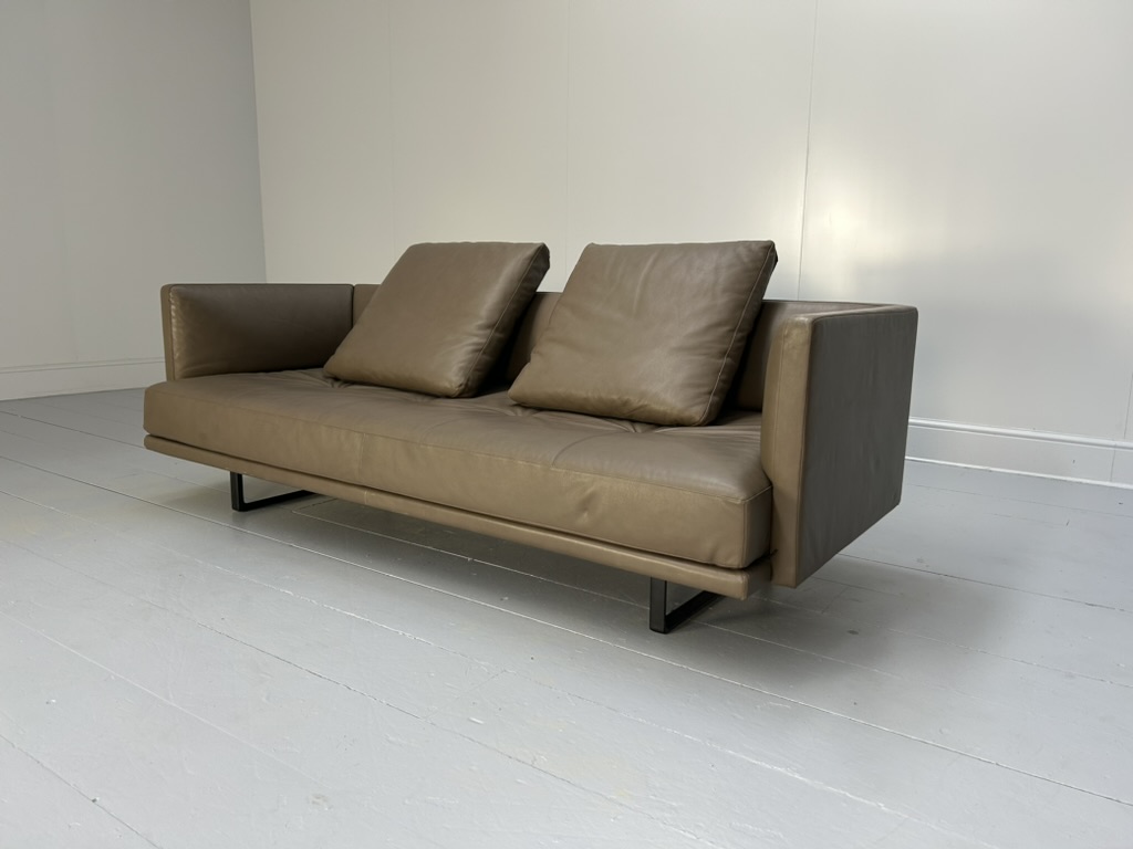 Walter Knoll "Prime Time 490" Sofa & "Ameo" Table - In Clay "Safari" Leather - Image 4