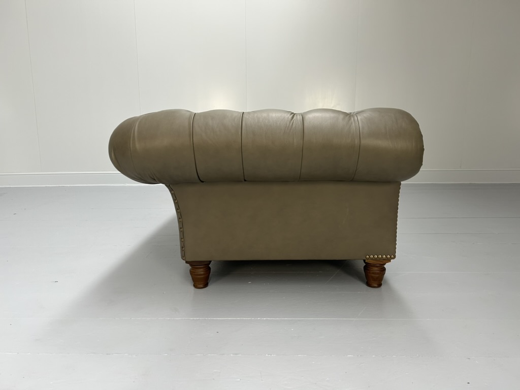 George Smith "Early Victorian Chesterfield " Sofa - In Grey Brown Leather - RRP £15,000 - Image 4