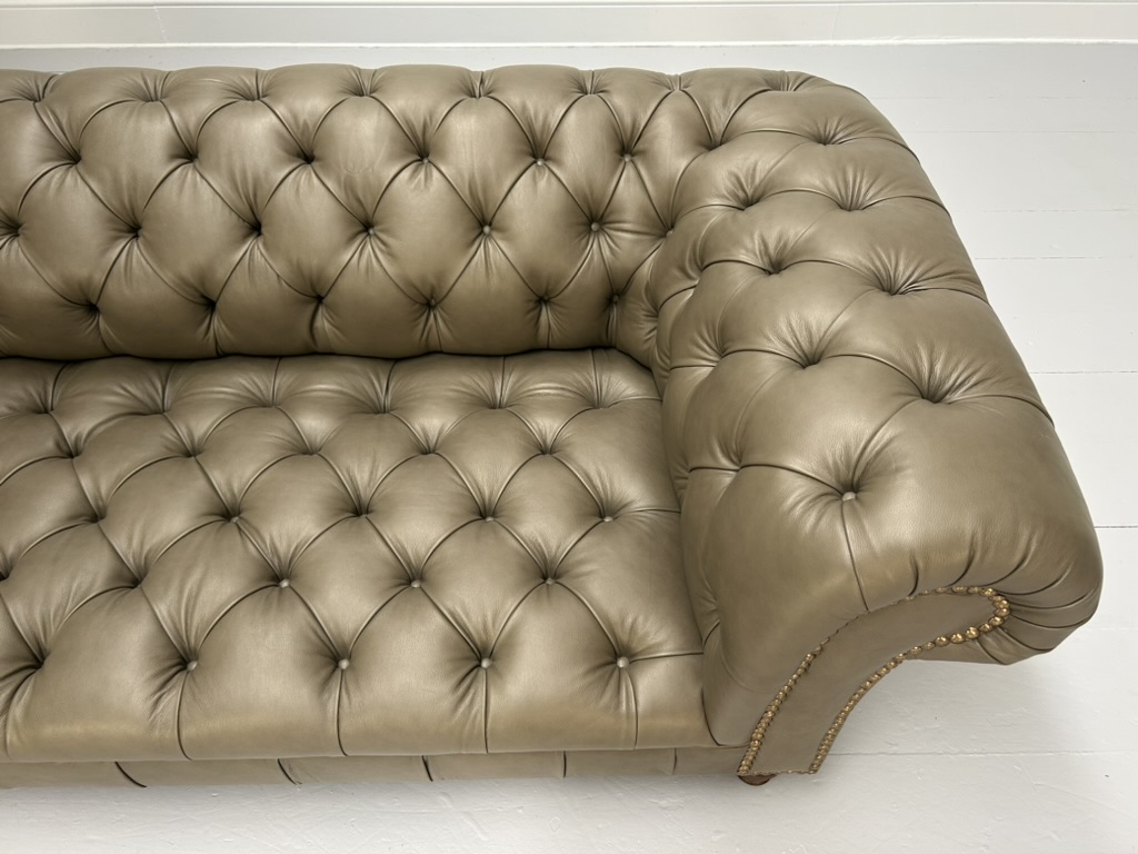 George Smith "Early Victorian Chesterfield " Sofa - In Grey Brown Leather - RRP £15,000 - Image 13