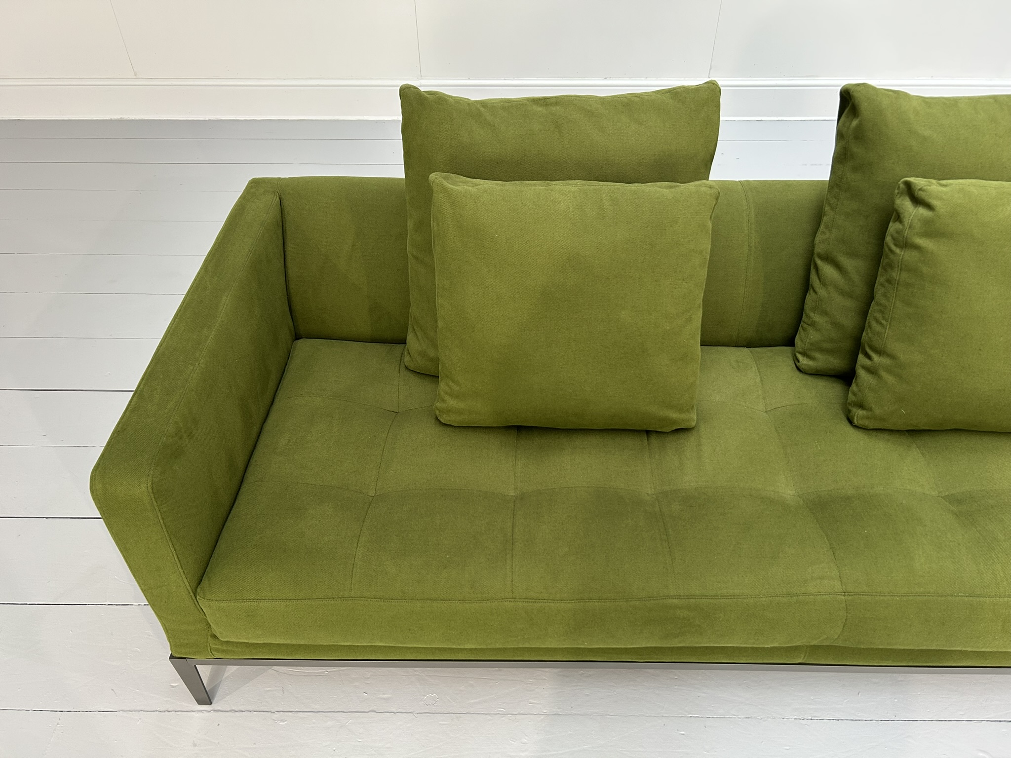 B&B Italia "Simpliciter" 3-Seat Sofa - In Green Fabric - RRP £8000 - Image 9