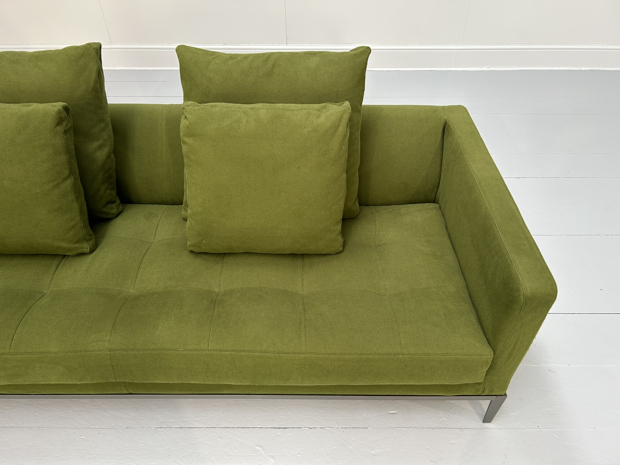 B&B Italia "Simpliciter" 3-Seat Sofa - In Green Fabric - RRP £8000 - Image 10