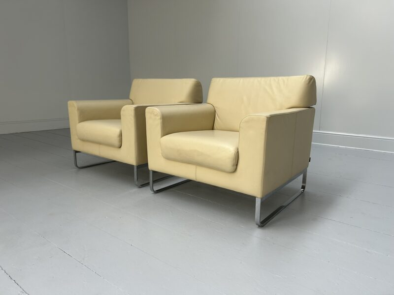 Pair of Walter Knoll "Morgan 465" Armchairs - In Cream Leather - RRP £6400