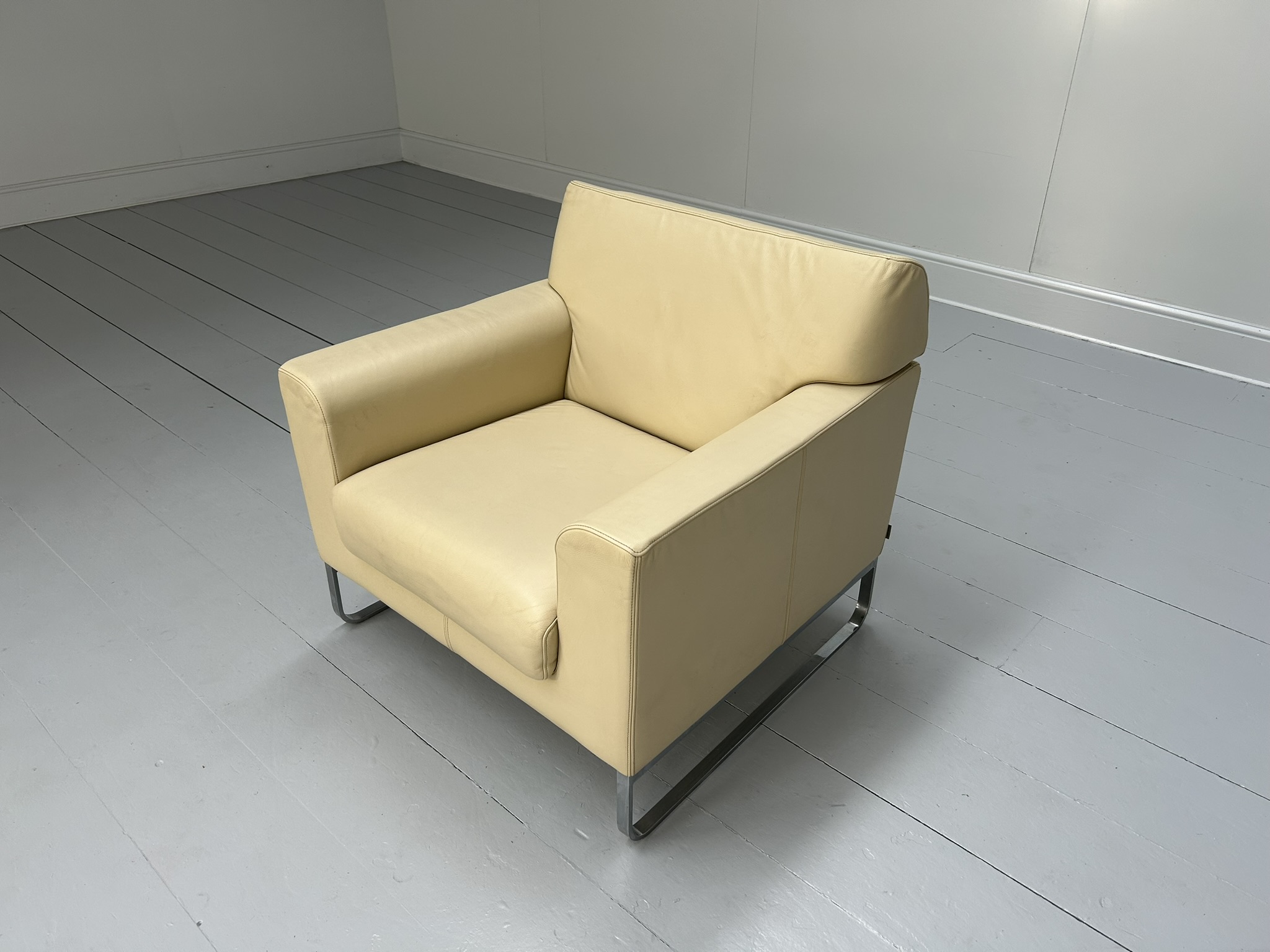 Walter Knoll "Morgan 465" Armchair - In Cream Leather - RRP £3200 - Image 10