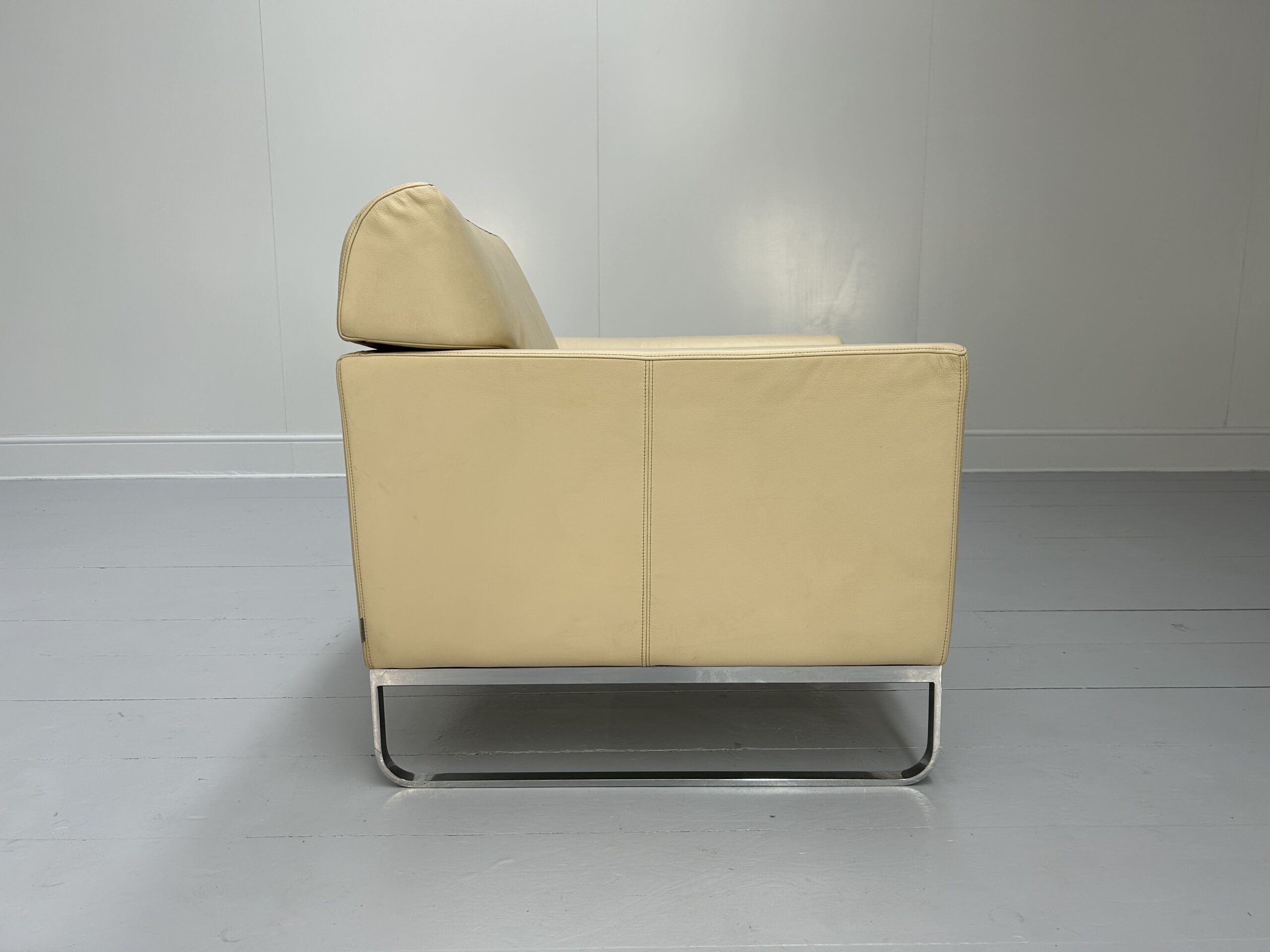 Walter Knoll "Morgan 465" Armchair - In Cream Leather - RRP £3200 - Image 4