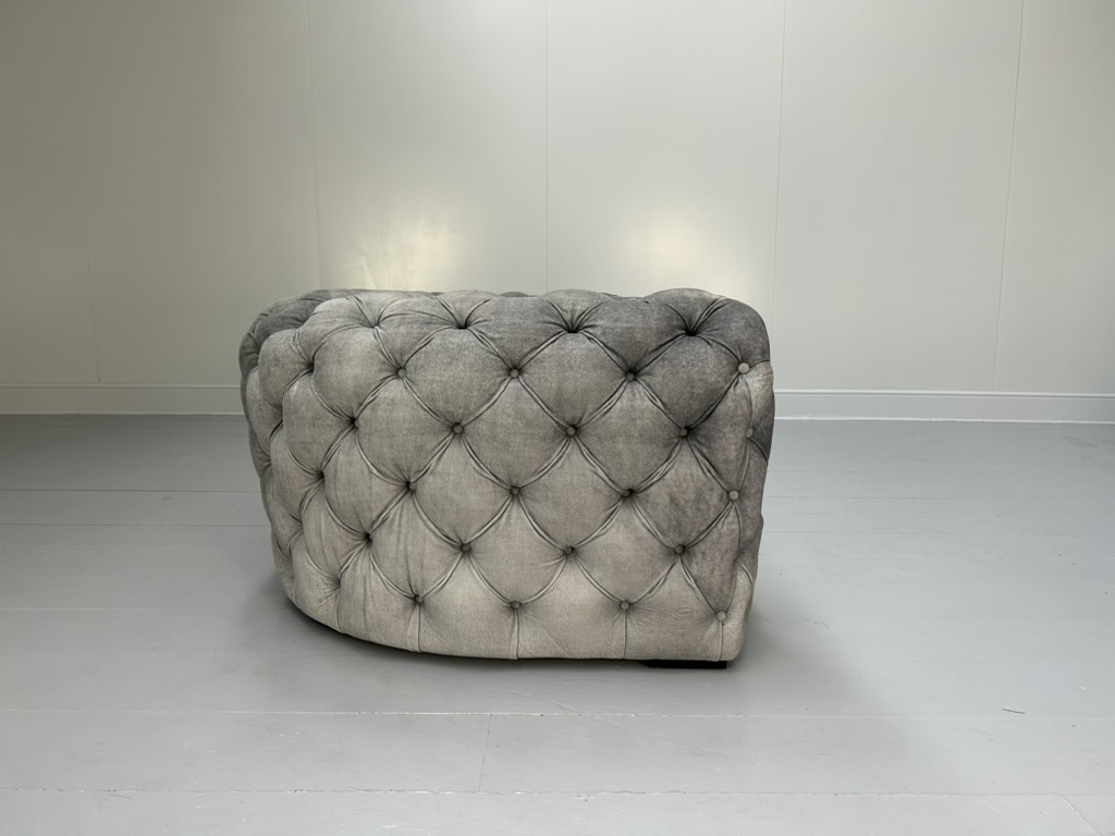 Baxter of Italy " Chester Moon" 3-Seat Sofa - In "Siberia" Grey Blue Leather - RRP £26,000 - Image 4